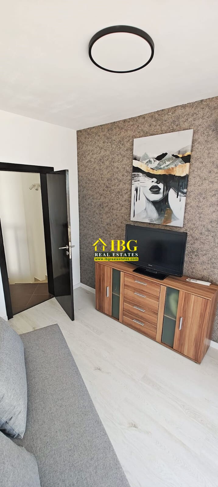 Renovated 2-Bedroom Townhouse with Sea & Pool Views | Imperial Heights, Kosharitsa