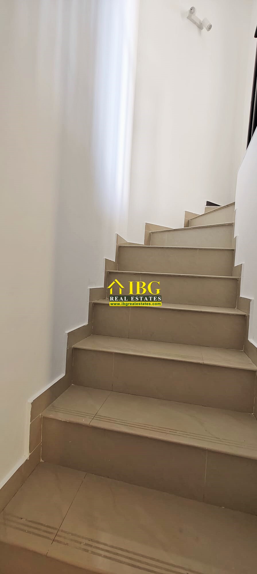 Renovated 2-Bedroom Townhouse with Sea & Pool Views | Imperial Heights, Kosharitsa