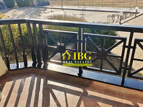 Renovated 2-Bedroom Townhouse with Sea & Pool Views | Imperial Heights, Kosharitsa