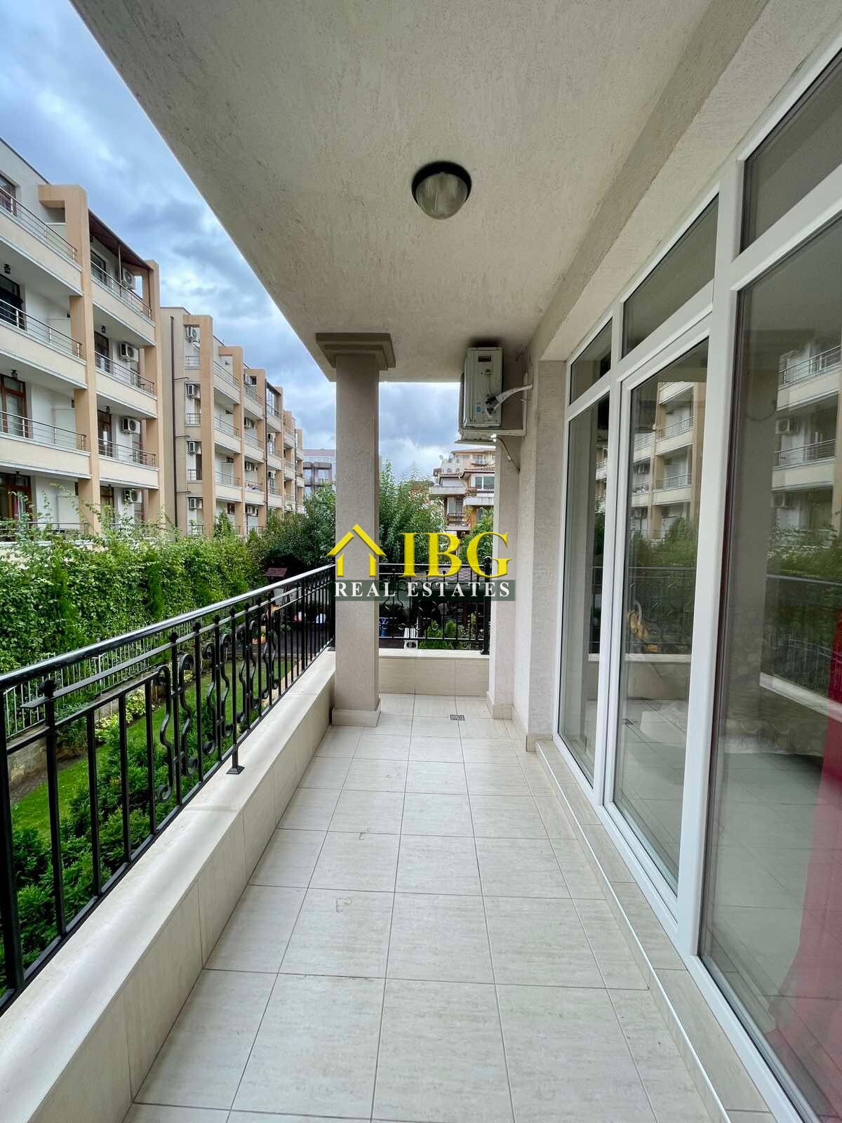 Mieszkanie 2 pokoi 59 m² Nesebyr, Bułgaria