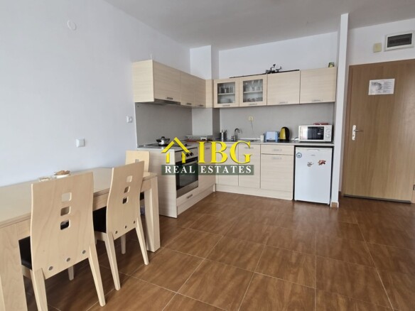 Well-Maintained 1-Bedroom Apartment with Pool View | Panorama Dreams, Sveti Vlas