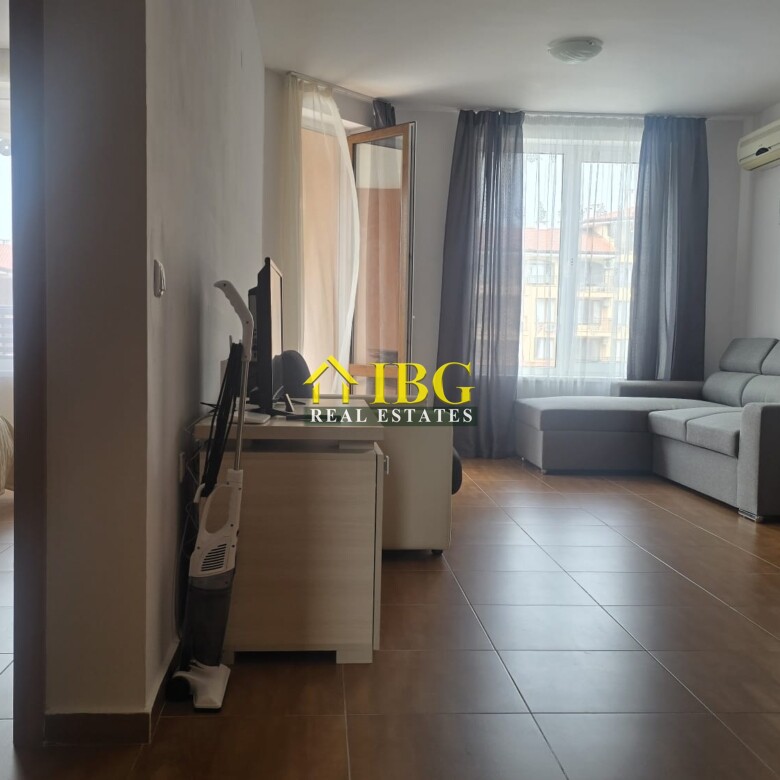 Well-Maintained 1-Bedroom Apartment with Pool View | Panorama Dreams, Sveti Vlas