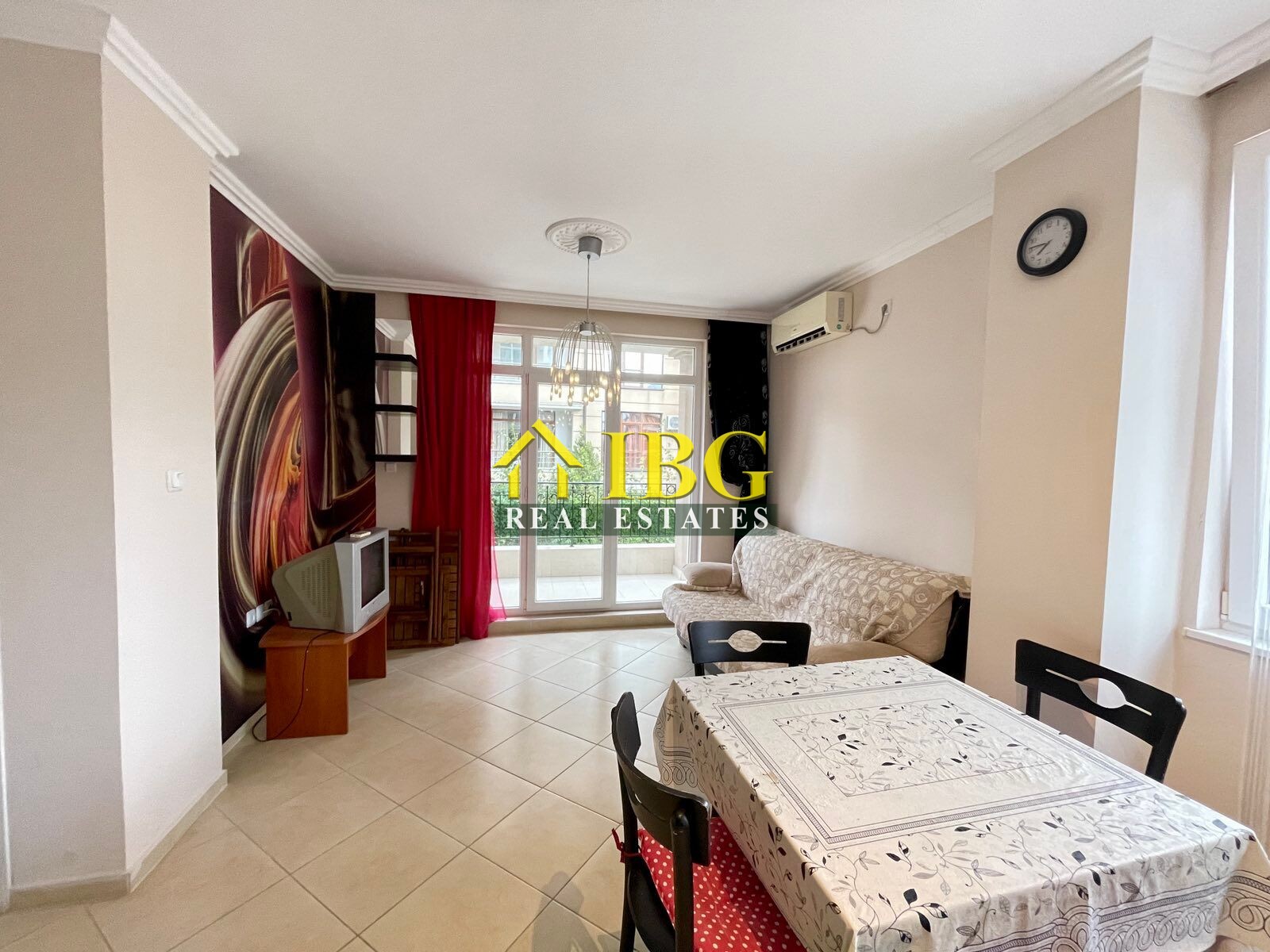 Mieszkanie 2 pokoi 59 m² Nesebyr, Bułgaria