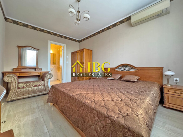 Furnished 2-Bedroom Apartment with Pool View | Esteban, Nessebar