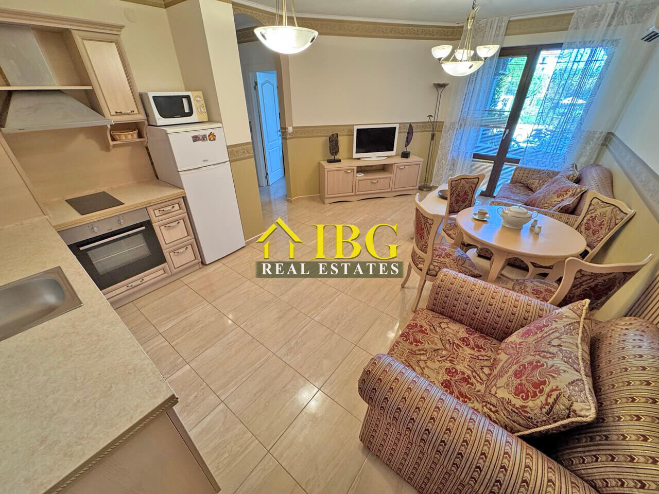 Furnished 2-Bedroom Apartment with Pool View | Esteban, Nessebar
