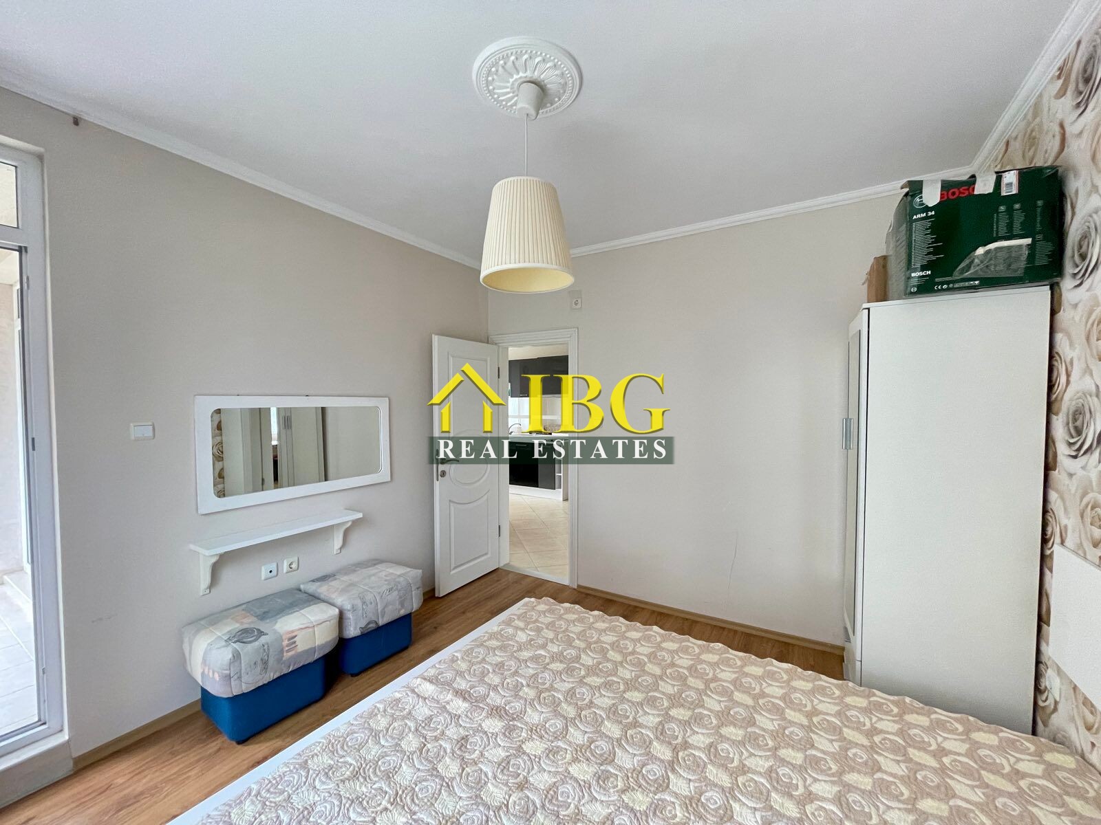 Mieszkanie 2 pokoi 59 m² Nesebyr, Bułgaria
