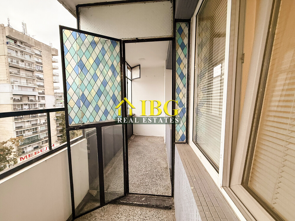 Spacious Unfurnished 2-Bedroom Apartment for Rent | Wide Centre, Ruse