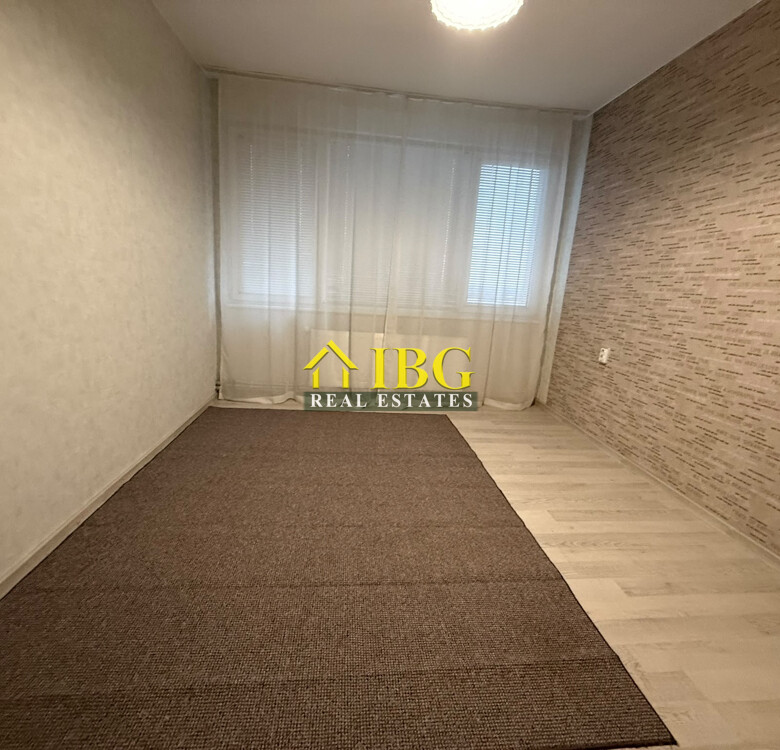 Spacious Unfurnished 2-Bedroom Apartment for Rent | Wide Centre, Ruse