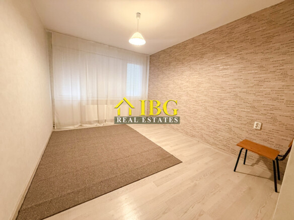 Spacious Unfurnished 2-Bedroom Apartment for Rent | Wide Centre, Ruse