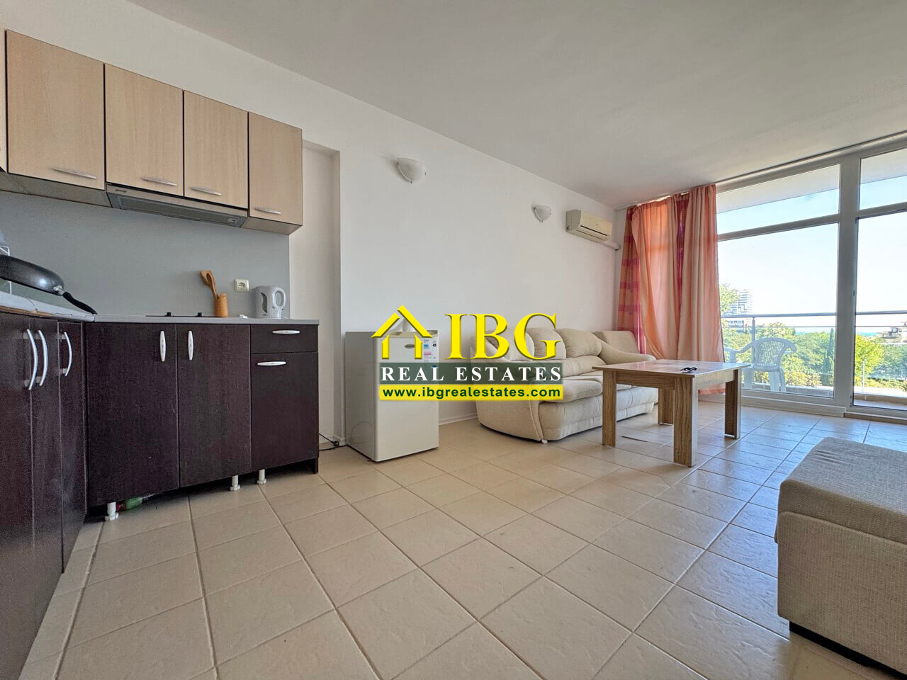 1-Bedroom Apartment with Sea View & 2 Toilets | Global Vill, Sunny Beach