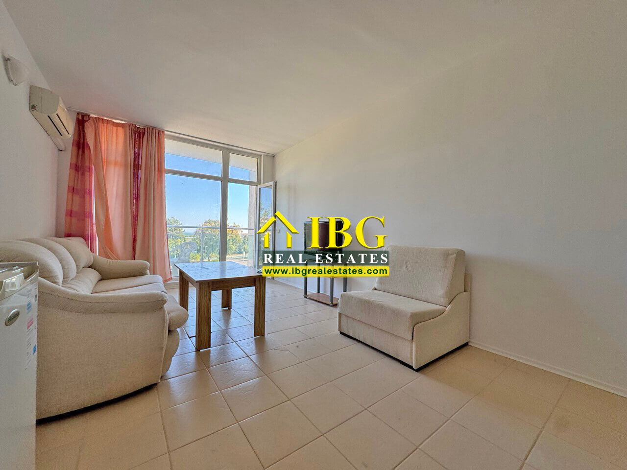 1-Bedroom Apartment with Sea View & 2 Toilets | Global Vill, Sunny Beach
