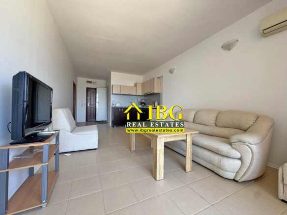 1-Bedroom Apartment with Sea View & 2 Toilets | Global Vill, Sunny Beach