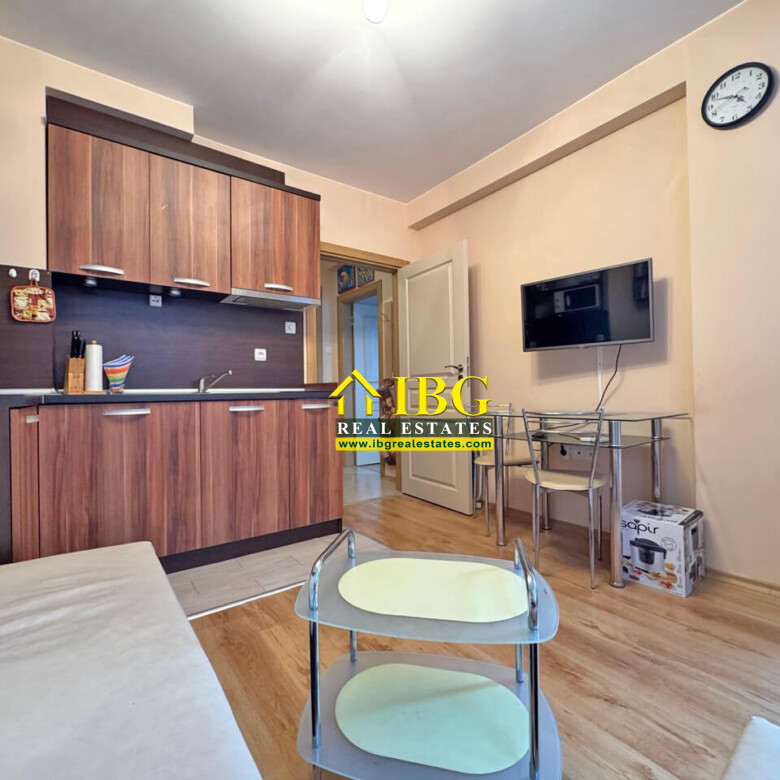 Furnished 1-Bedroom Apartment with City View | Messembria Palace, Sunny Beach