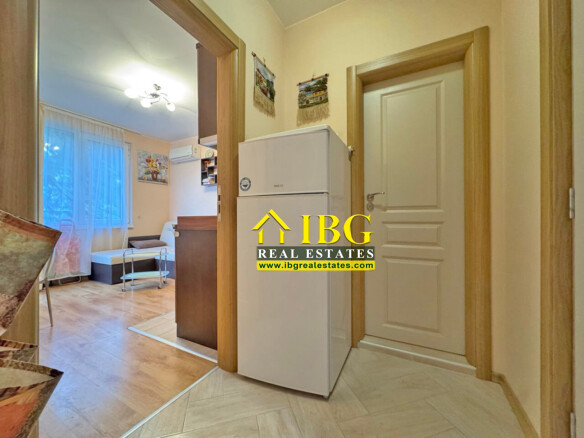 Furnished 1-Bedroom Apartment with City View | Messembria Palace, Sunny Beach