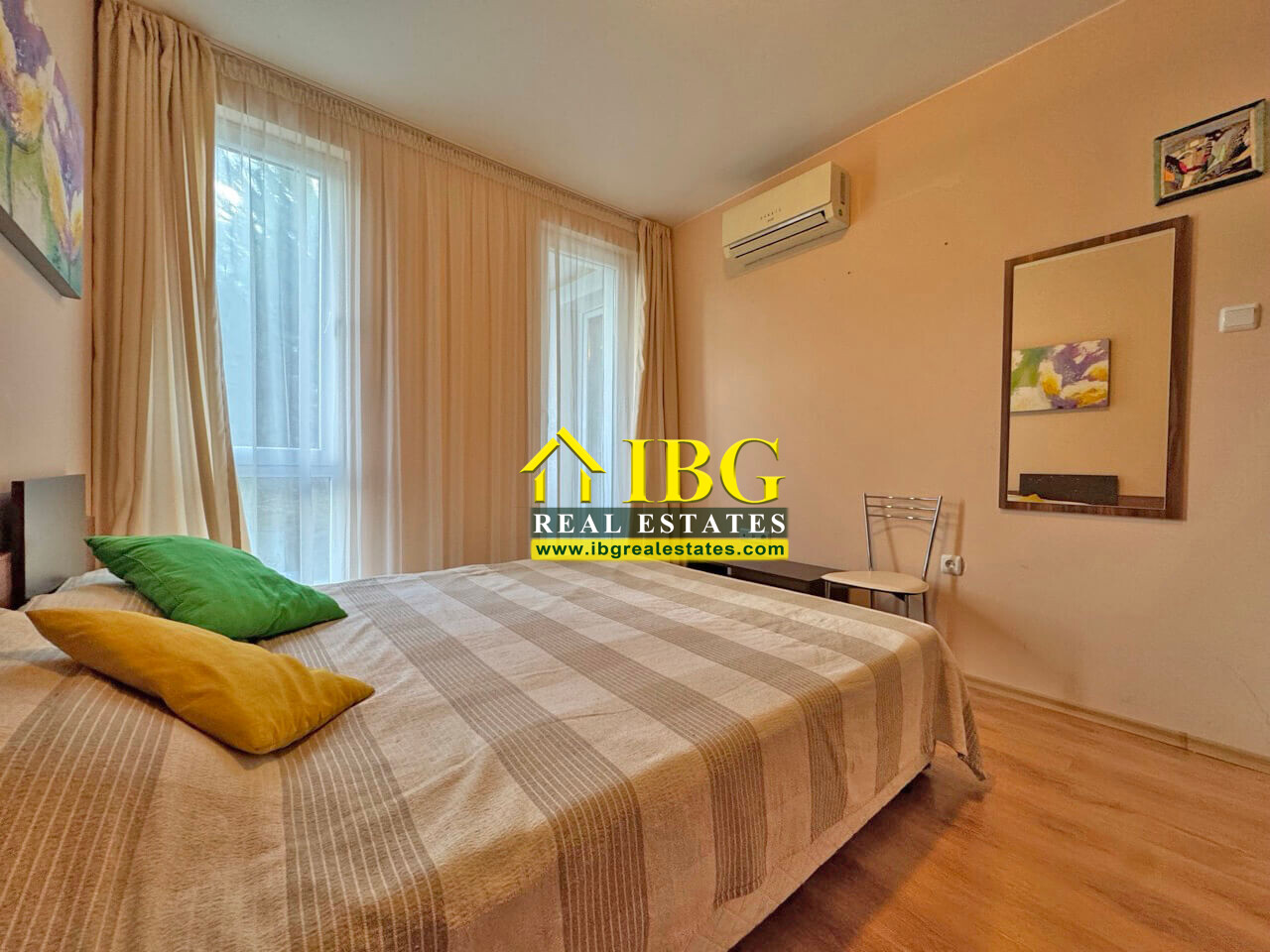 Furnished 1-Bedroom Apartment with City View | Messembria Palace, Sunny Beach