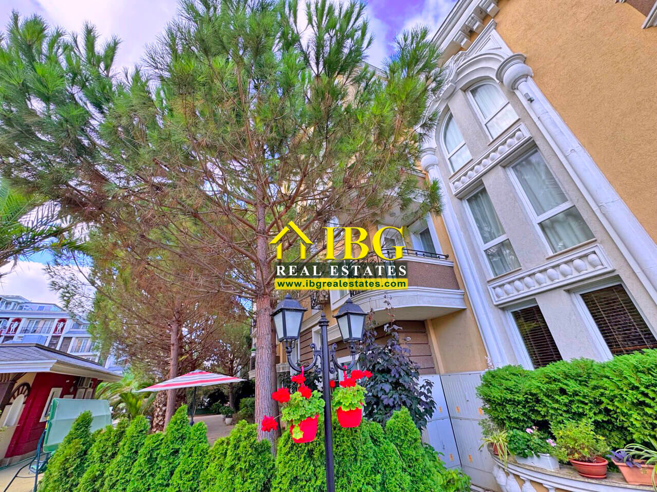 Furnished 1-Bedroom Apartment with City View | Messembria Palace, Sunny Beach