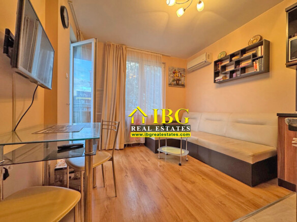 Furnished 1-Bedroom Apartment with City View | Messembria Palace, Sunny Beach