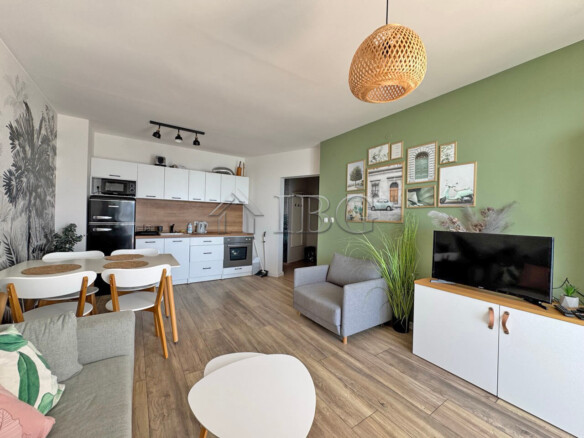 Furnished 1-Bedroom Apartment with Sea View | Privilege Fort Beach, Elenite