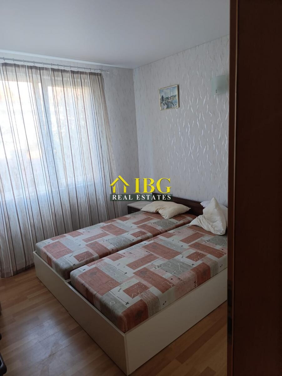 Mieszkanie 3 pokoi 105 m² Nesebyr, Bułgaria