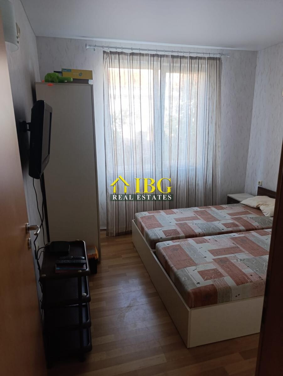 Mieszkanie 3 pokoi 105 m² Nesebyr, Bułgaria
