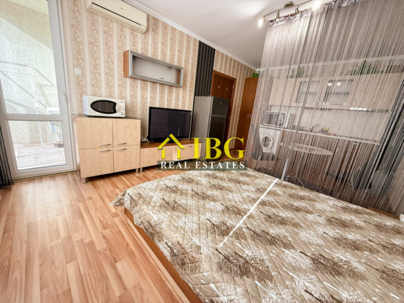 Fully Furnished Studio for Rent | City Centre, Ruse – Near the Library