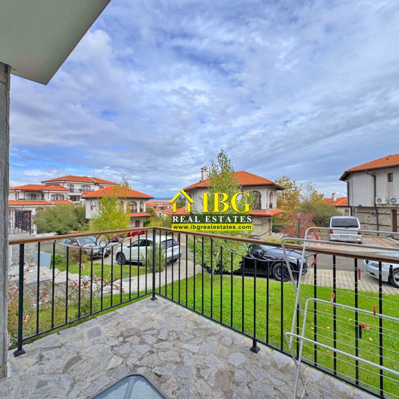 Furnished 1-Bedroom Apartment with Garden View | Vineyards Panorama, Aheloy